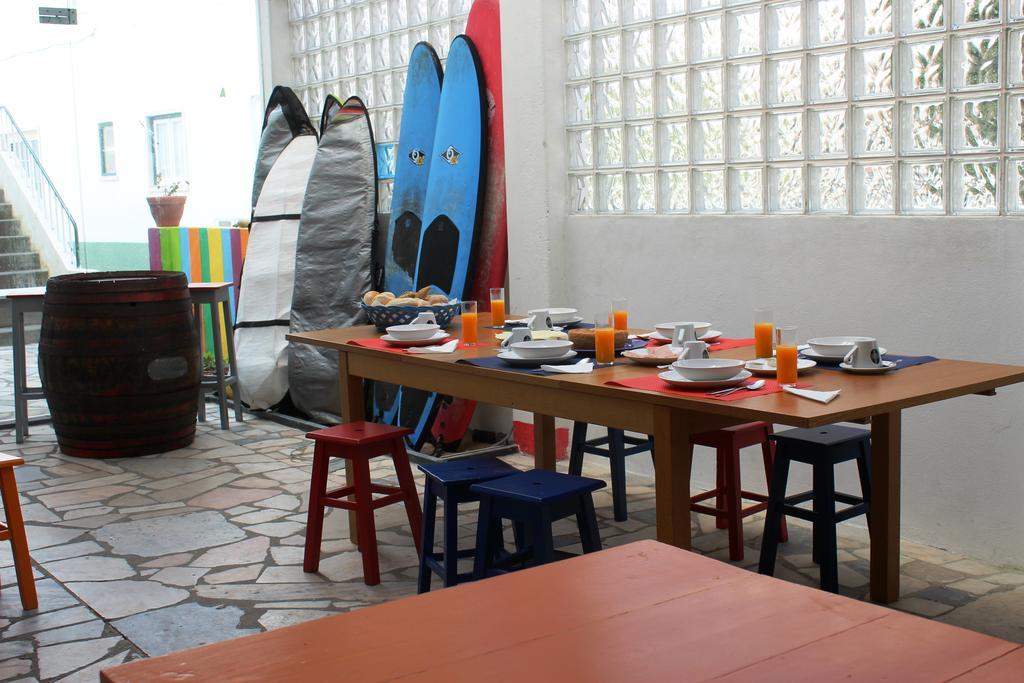 Foz Surfcamp Hotel Foz do Arelho Luaran gambar